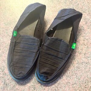 Black Sanuk slide on Shoes